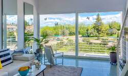 Trosoban stan, Novigrad, Mareda, prodaja, 300000 €, 56 m2