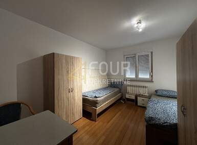 Cetvorosoban stan, Rijeka, Zamet, najam, 300 €, 80 m2