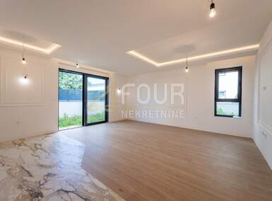 Dvosoban stan, Pula, Štinjan, prodaja, 270000 €, 53 m2