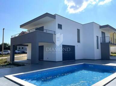 Kuca, Labin, prodaja, 430000 €, 220 m2