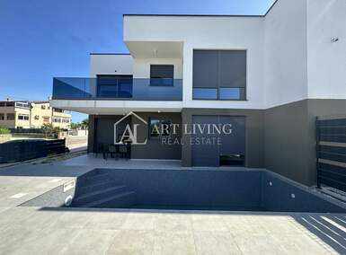 Cetvorosoban stan, Poreč, prodaja, 420000 €, 93 m2
