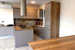 Trosoban stan, Opatija, Pobri, prodaja, 395000 €, 102 m2