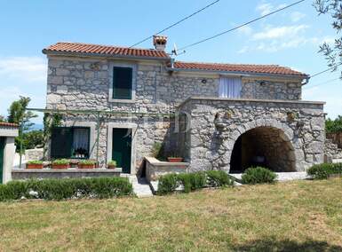 Kuca, Malinska-Dubašnica, Malinska, prodaja, 525000 €, 100 m2