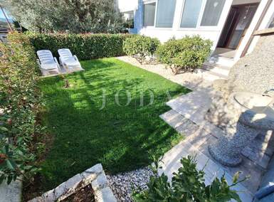 Trosoban stan, Krk, prodaja, 355000 €, 74 m2