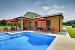 Kuca, Pazin, Trviž, prodaja, 700000 €, 300 m2