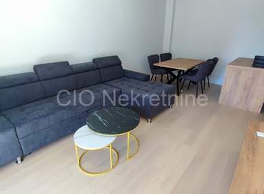 Dvosoban stan, Split, najam, 1100 €, 60 m2