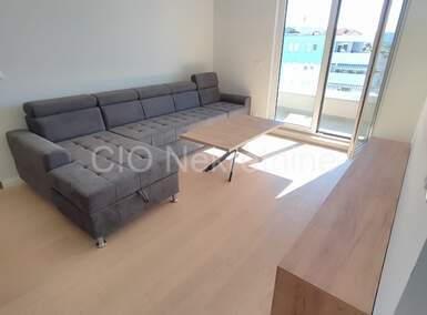 Dvosoban stan, Split, najam, 1100 €, 60 m2