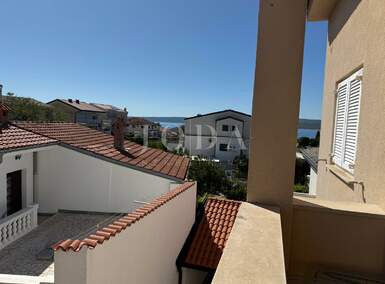 Trosoban stan, Crikvenica, Selce, prodaja, 250000 €, 91 m2