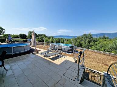 Trosoban stan, Krk, prodaja, 330000 €, 72 m2