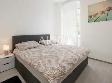 Trosoban stan, Rijeka, Belveder, najam, 700 €, 74 m2