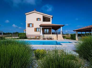 Kuca, Svetvinčenat, prodaja, 650000 €, 290 m2