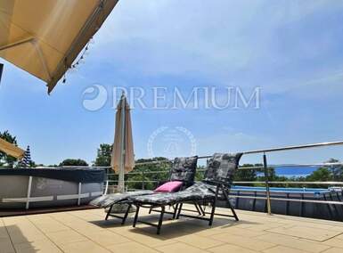 Trosoban stan, Krk, prodaja, 335000 €, 73 m2