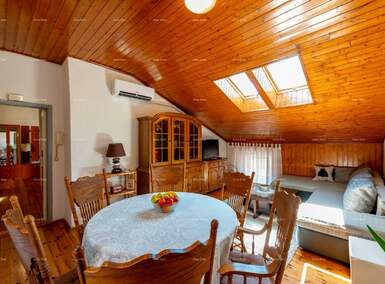 Trosoban stan, Pula, prodaja, 200000 €, 82 m2