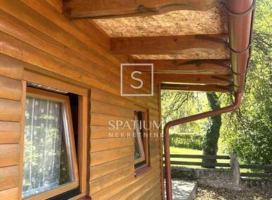 Trosoban stan, Vrbovsko, Moravice, prodaja, 68000 €, 52 m2