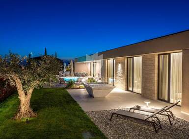 Kuca, Poreč, prodaja, 1350000 €, 248 m2