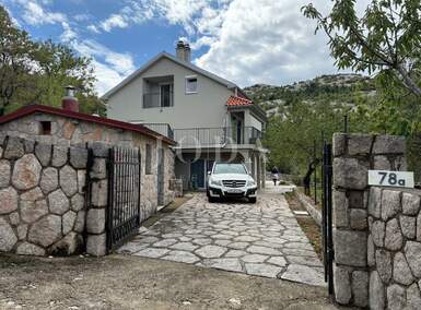 Kuca, Senj, Lukovo, prodaja, 375000 €, 204 m2