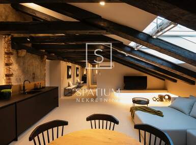 Cetvorosoban stan, Rijeka, Centar, najam, 1300 €, 107 m2
