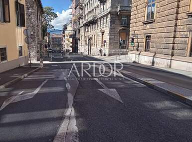 Poslovni prostor, Rijeka, Brajda, najam, 1700 €, 120 m2