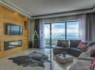 Cetvorosoban stan, Rijeka, Martinkovac, najam, 2000 €, 160 m2