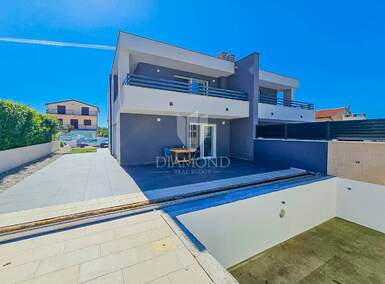 Kuca, Novigrad, prodaja, 545000 €, 135 m2