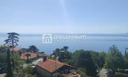 Dvosoban stan, Opatija, Volosko, prodaja, 224000 €, 57 m2