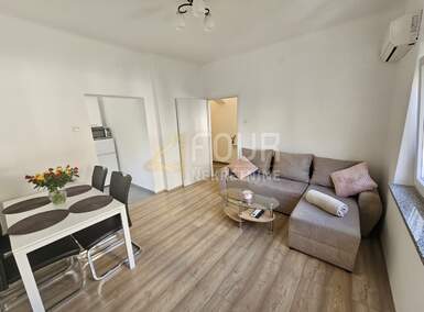 Trosoban stan, Rijeka, Škurinje, prodaja, 184000 €, 50 m2