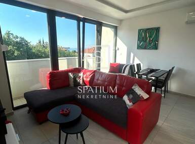 Dvosoban stan, Kostrena, najam, 800 €, 55 m2
