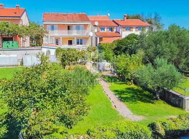Kuca, Umag, prodaja, 385000 €, 188 m2