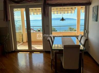 Trosoban stan, Rijeka, Marčeljeva Draga, najam, 1000 €, 93 m2