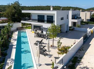 Kuca, Banjole, prodaja, 1650000 €, 187 m2