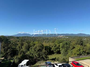 Cetvorosoban stan, Viškovo, prodaja, 240000 €, 86 m2