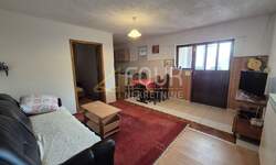 Kuca, Buzet, prodaja, 269000 €, 250 m2