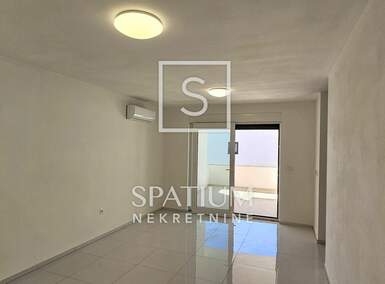 Trosoban stan, Novi Vinodolski, prodaja, 220000 €, 61 m2