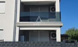 Trosoban stan, Poreč, prodaja, 250000 €, 65 m2