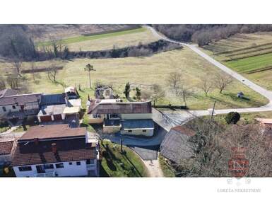 Kuca, Pićan, prodaja, 230000 €, 256 m2