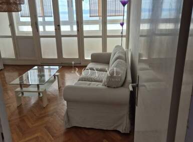 Trosoban stan, Rijeka, Krimeja, najam, 700 €, 65 m2