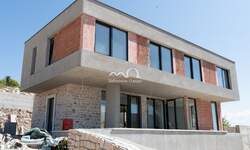 Kuca, Vodice, prodaja, 1390000 €, 215 m2