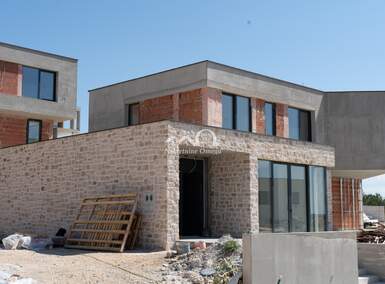 Kuca, Vodice, prodaja, 1450000 €, 236 m2