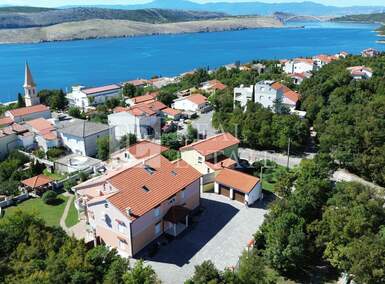 Kuca, Crikvenica, Jadranovo, prodaja, 1000000 €, 368 m2