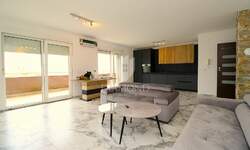 Cetvorosoban stan, Rijeka, Srdoči, prodaja, 450000 €, 132 m2