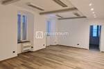 Poslovni prostor, Rijeka, Centar, najam, 1000 €, 63 m2