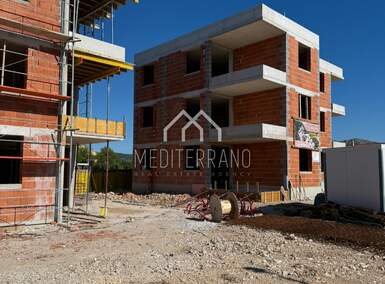 Dvosoban stan, Šibenik, Donje Ražine, prodaja, 145000 €, 44 m2