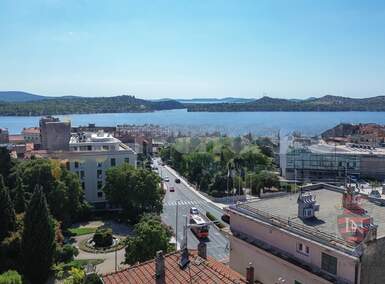 Trosoban stan, Šibenik, Grad, prodaja, 287500 €, 75 m2