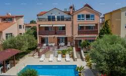 Kuca, Fažana, Peroj, prodaja, 1550000 €, 650 m2