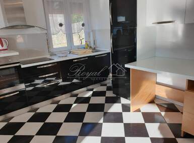 Cetvorosoban stan, Rijeka, Martinkovac, najam, 1200 €, 104 m2