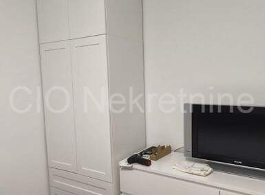 Dvosoban stan, Split, najam, 700 €, 54 m2
