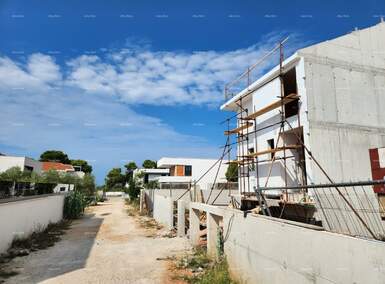 Kuca, Fažana, prodaja, 1300000 €, 300 m2