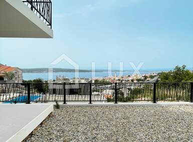 Trosoban stan, Crikvenica, prodaja, 298500 €, 74 m2