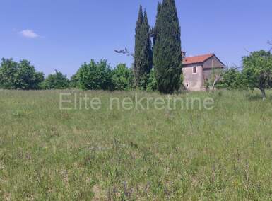 Zemljiste, Žminj, prodaja, 260000 €, 8343 m2
