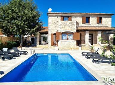 Kuca, Sveti Lovreč, prodaja, 595000 €, 168 m2